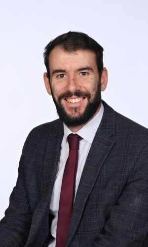 Simon Edwards