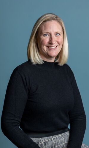 Laura Riggs